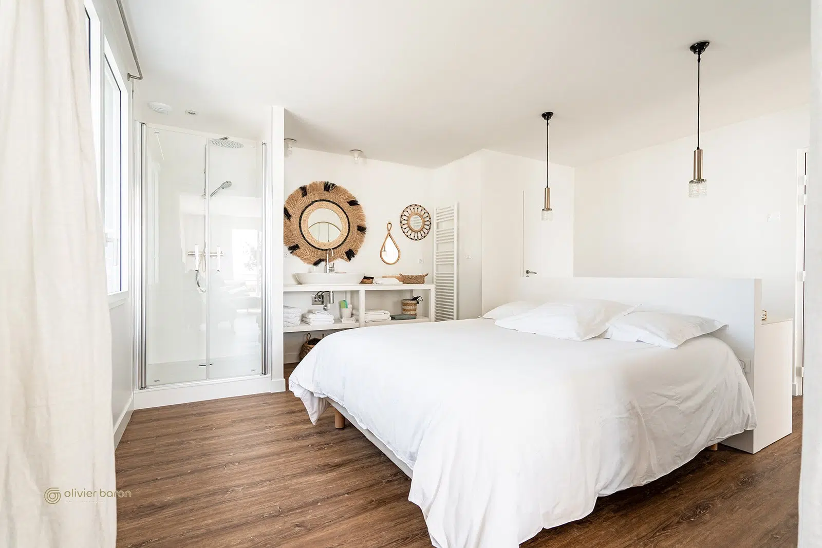 Bali Mood : suites hôtelières face à la mer au Men-Du, rénovées par Inside
